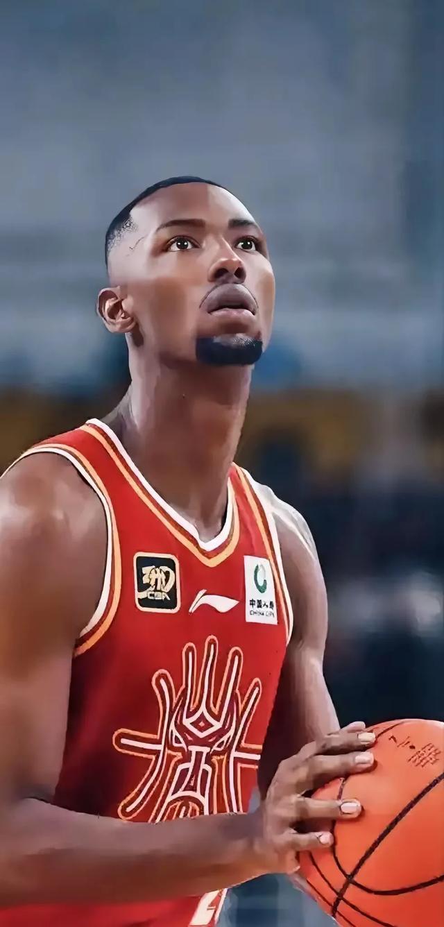 IM体育App下载-外援爆发迹象明显，球队实力提升可期